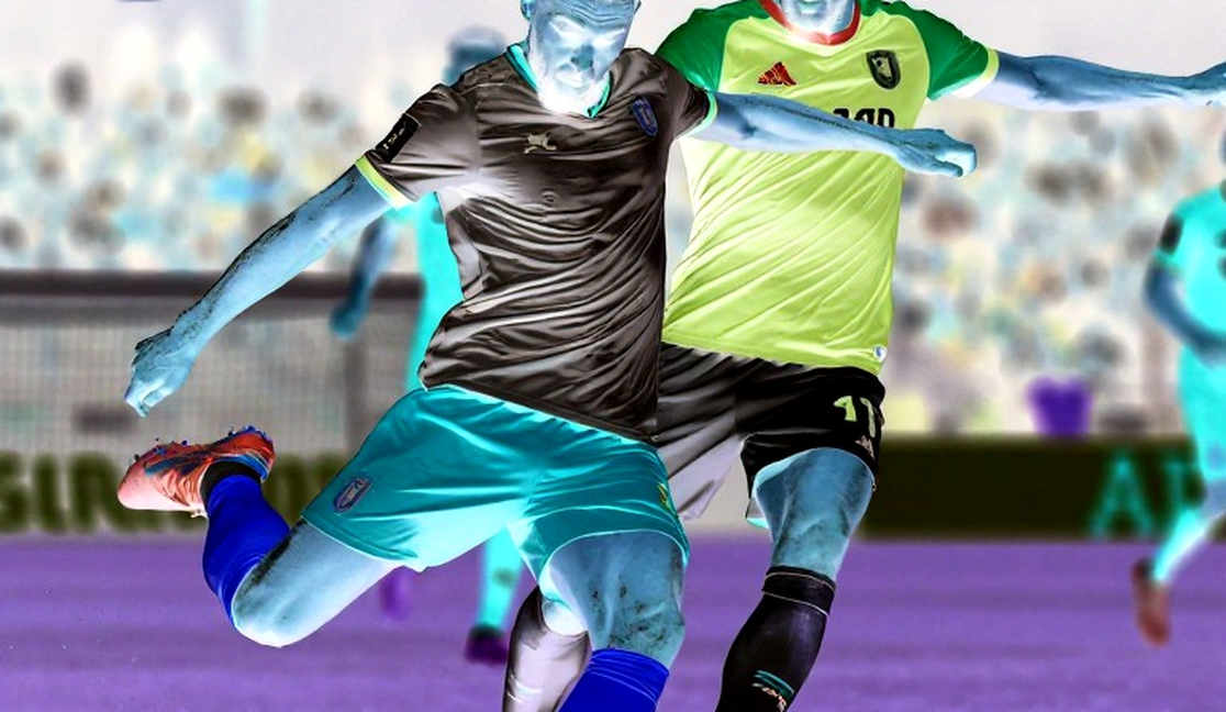 Trang giấy trắng trong phòng họp báo V.League