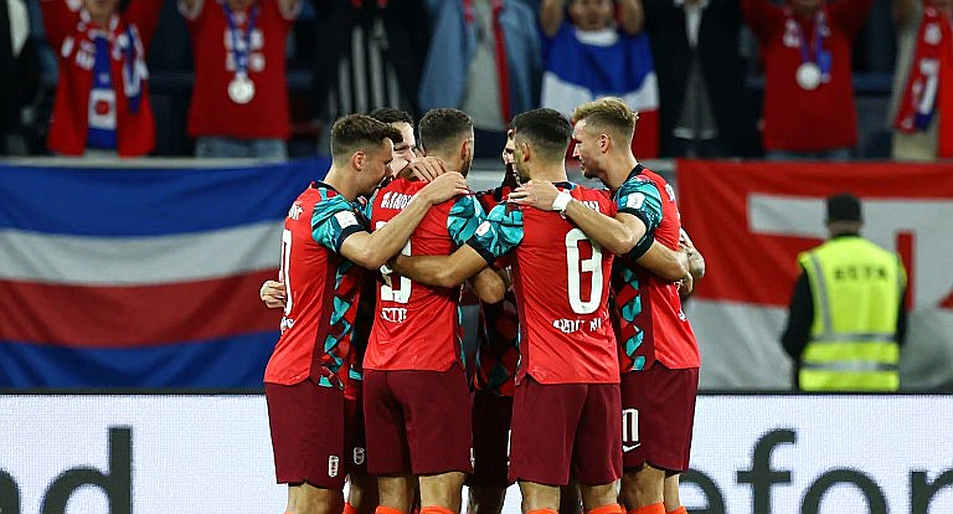 Jacobo Ramón: Khi Real Madrid giữ cánh cửa khép hờ và cả châu Âu đứng chờ